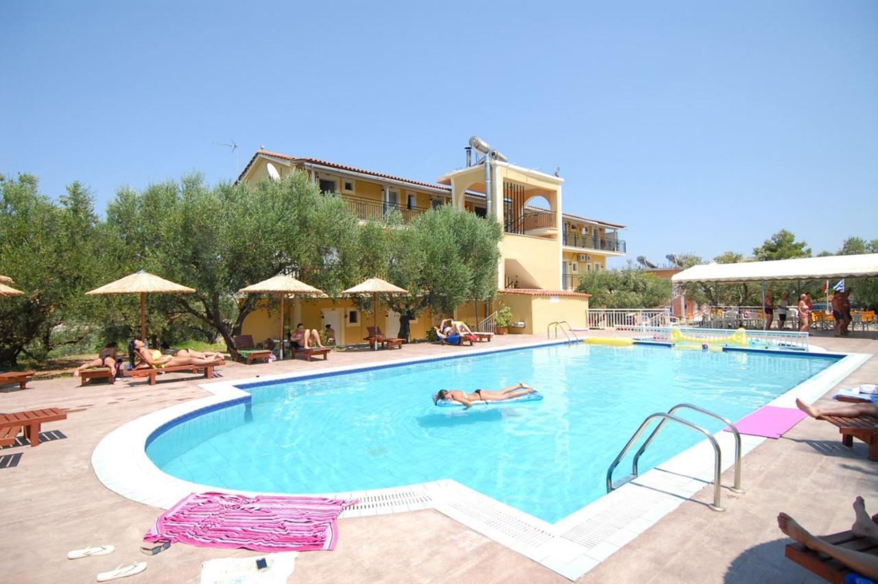 Alta Vista Hotel Plános Buitenkant foto